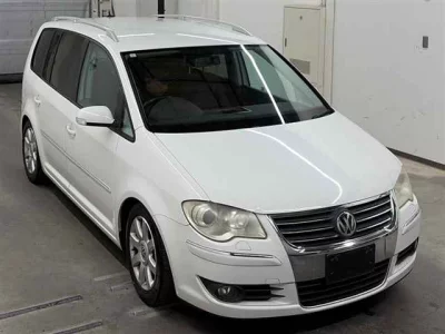 Volkswagen GOLF TOURAN