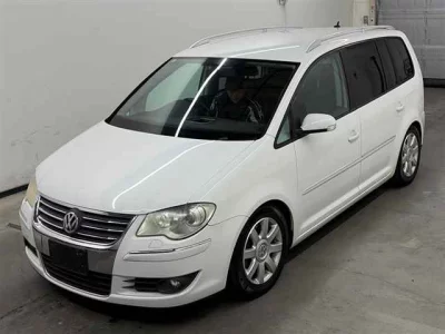 Volkswagen GOLF TOURAN