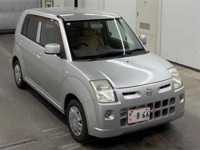 Nissan PINO