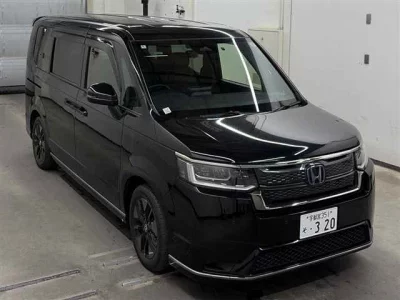 Honda STEP WAGON  с аукциона в Японии