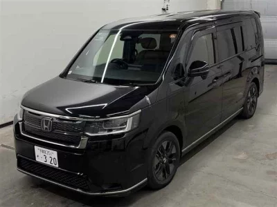 Honda STEP WAGON  с аукциона в Японии