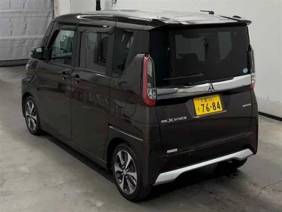 Mitsubishi EK X SPACE