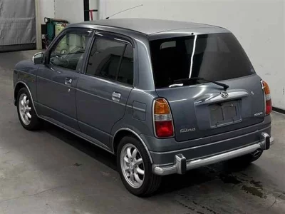 Daihatsu MIRA  с аукциона в Японии