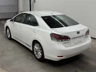Lexus HS