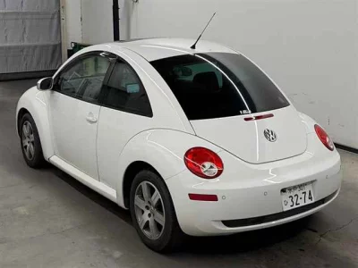 Volkswagen NEW BEETLE