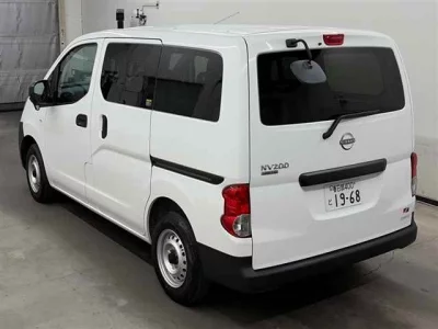 Nissan NV200