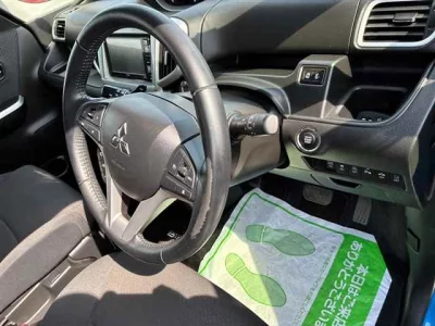 Mitsubishi DELICA D2