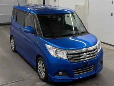 Mitsubishi DELICA D2