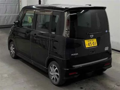 Nissan ROOX