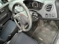 Suzuki SWIFT лот № 90156 оценка 3  с аукциона в Японии 2