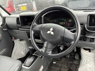 Mitsubishi MINICAB MIEV