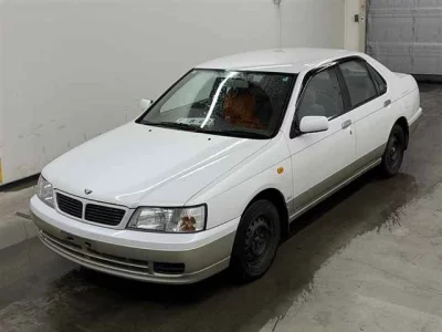 Nissan BLUEBIRD  с аукциона в Японии