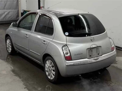 Nissan MARCH  с аукциона в Японии