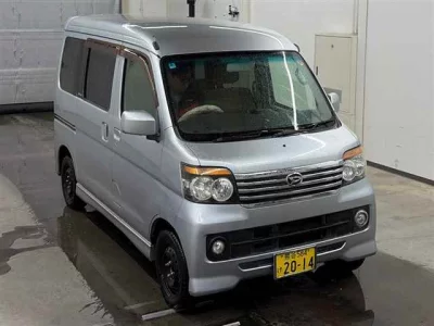 Daihatsu Atrai Wagon  с аукциона в Японии