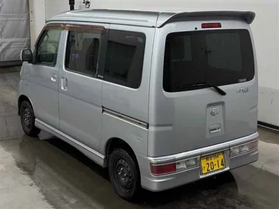 Daihatsu Atrai Wagon  с аукциона в Японии