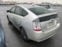 Toyota Prius лот № 80127 оценка X  с аукциона в Японии 1