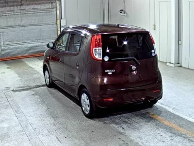 Nissan MOCO  с аукциона в Японии