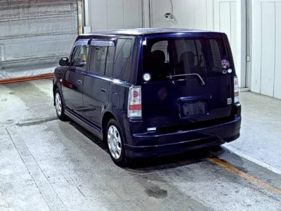 Toyota BB  с аукциона в Японии