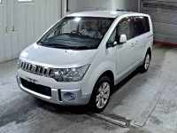 Mitsubishi DELICA D5 лот № 8142 оценка R  с аукциона в Японии 3
