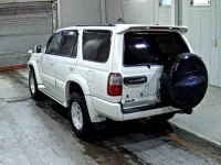 Toyota HILUX SURF лот № 5012 оценка 3.5  с аукциона в Японии 1