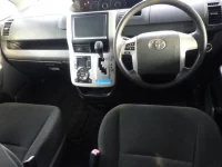 Toyota NOAH лот № 3004 оценка R  с аукциона в Японии 2