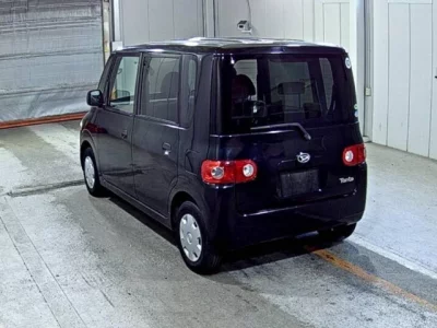 Daihatsu TANTO  с аукциона в Японии