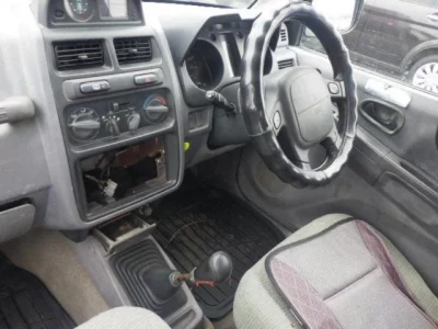Mitsubishi PAJERO JR