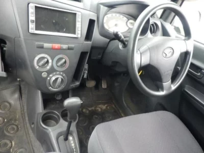 Daihatsu MIRA  с аукциона в Японии