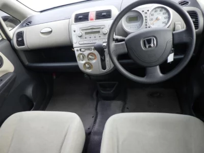 Honda LIFE  с аукциона в Японии