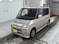 Daihatsu TANTO лот № 8050 оценка 3.5  с аукциона в Японии 3