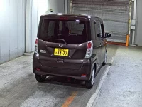 Nissan DAYZ ROOX лот № 3002 оценка 4  с аукциона в Японии 4