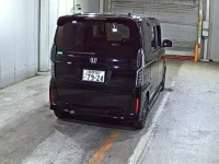 Honda N BOX лот № 3003 оценка 4  с аукциона в Японии 4