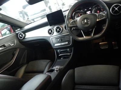 Mercedes-Benz CLA CLASS