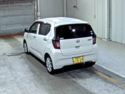 Daihatsu MIRA E S