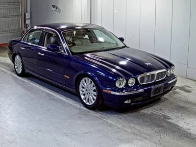 Jaguar XJ SERIES