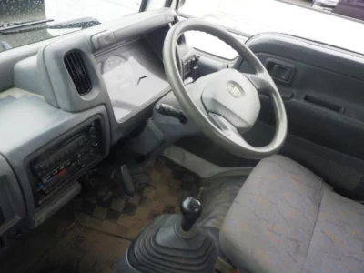 Nissan ATLAS  с аукциона в Японии