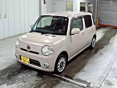 Daihatsu MIRA  с аукциона в Японии