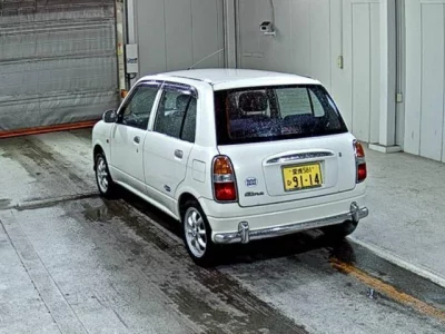 Daihatsu MIRA