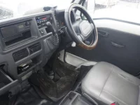 Subaru SAMBAR лот № 8234 оценка 3.5  с аукциона в Японии 2