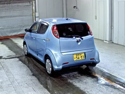 Subaru R2  с аукциона в Японии