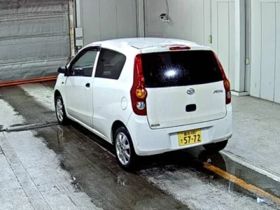 Daihatsu MIRA  с аукциона в Японии