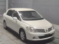Nissan TIIDA LATIO лот № 718 оценка 3.5  с аукциона в Японии 6