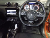 Suzuki SWIFT лот № 1349 оценка 3.5  с аукциона в Японии 3