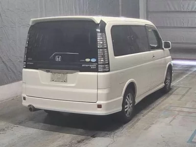Honda STEP WAGON  с аукциона в Японии
