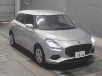 Suzuki SWIFT лот № 1050 оценка 5  с аукциона в Японии 6