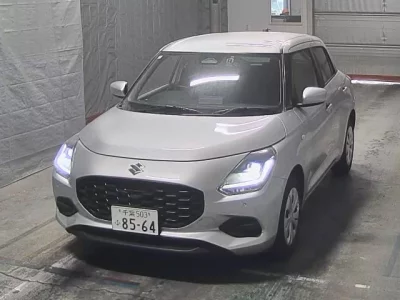 Suzuki SWIFT  с аукциона в Японии