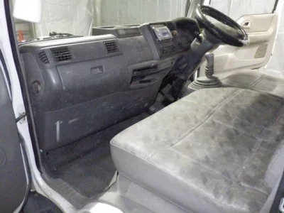 Mazda TITAN  с аукциона в Японии