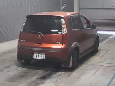 Mitsubishi COLT