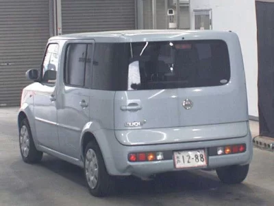 Nissan CUBECUBIC  с аукциона в Японии