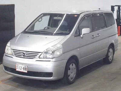 Nissan SERENA  с аукциона в Японии